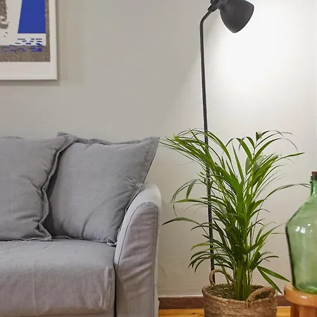 Apartment Bright Bright B With Balcony *