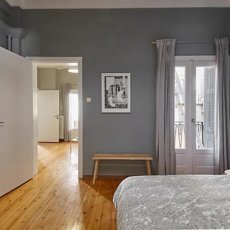 Bright Bright B With Balcony